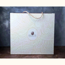 Load image into Gallery viewer, Heritage Collection - Signature Tea Gift Set