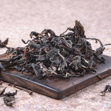 Load image into Gallery viewer, oolong green tea leaf