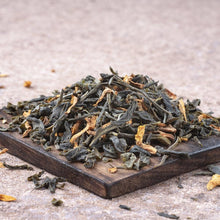 Load image into Gallery viewer, turmeric green tea leaf